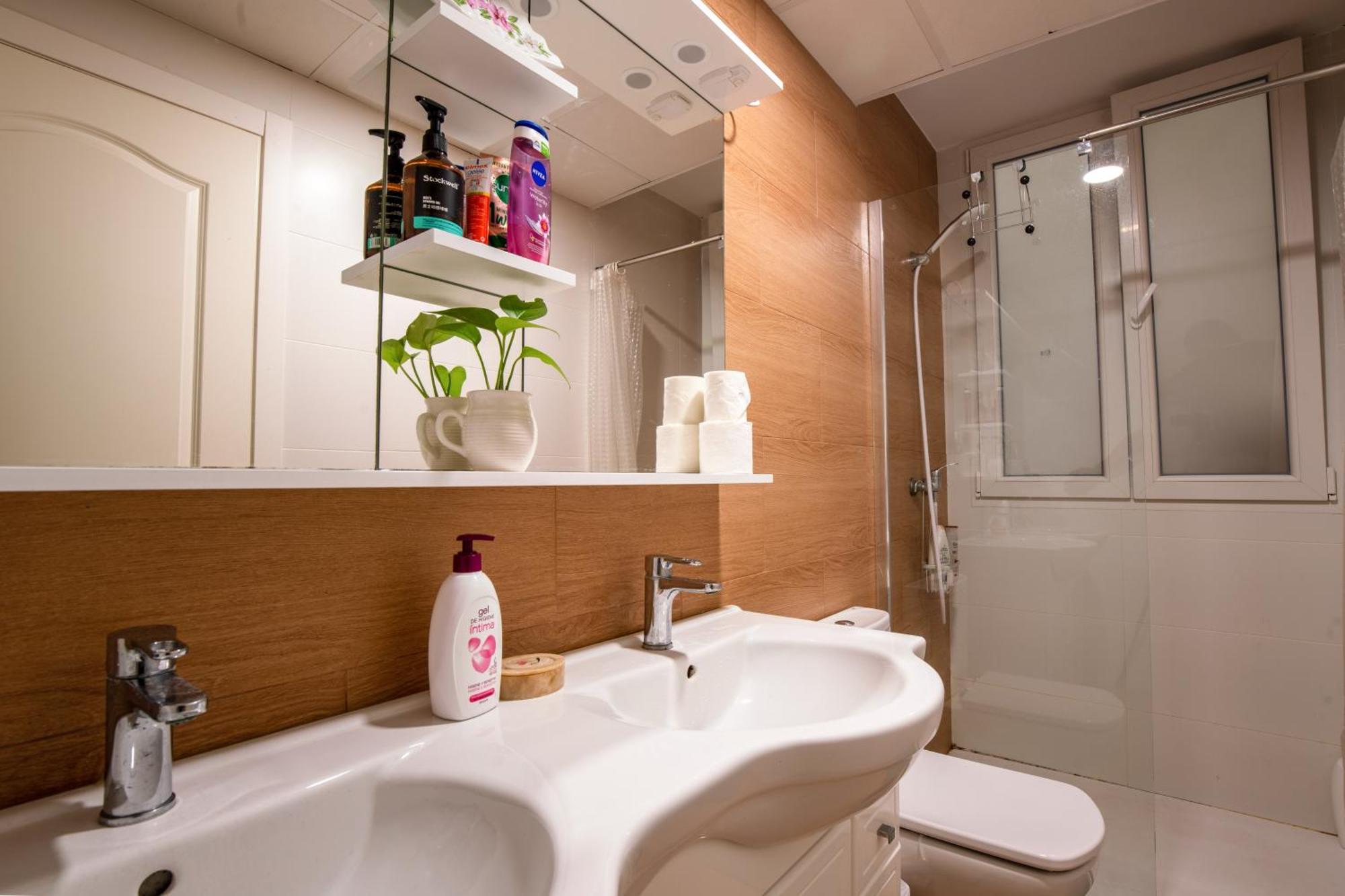 Mirador 1 Del Mercado - Con Bano Privado En El Centro De La Ciudad Vella * Valencia