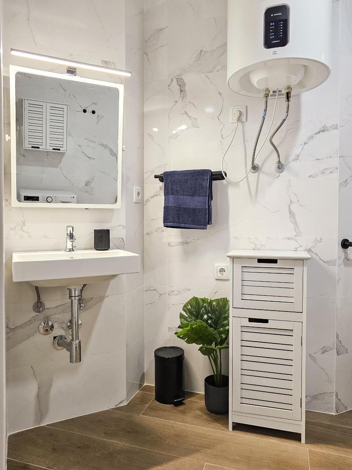 New Ruzafa - Art Nouveau Apartamento