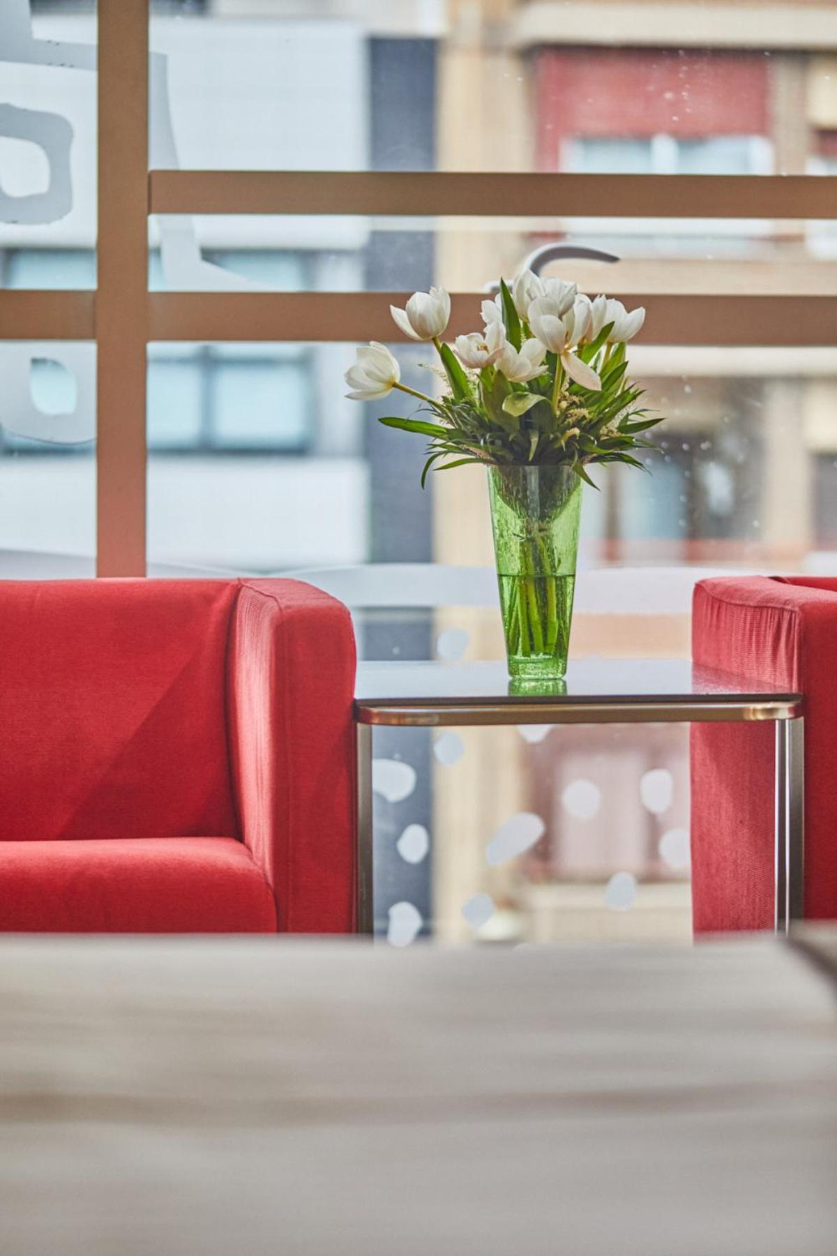 Silken Puerta Hotel 4*