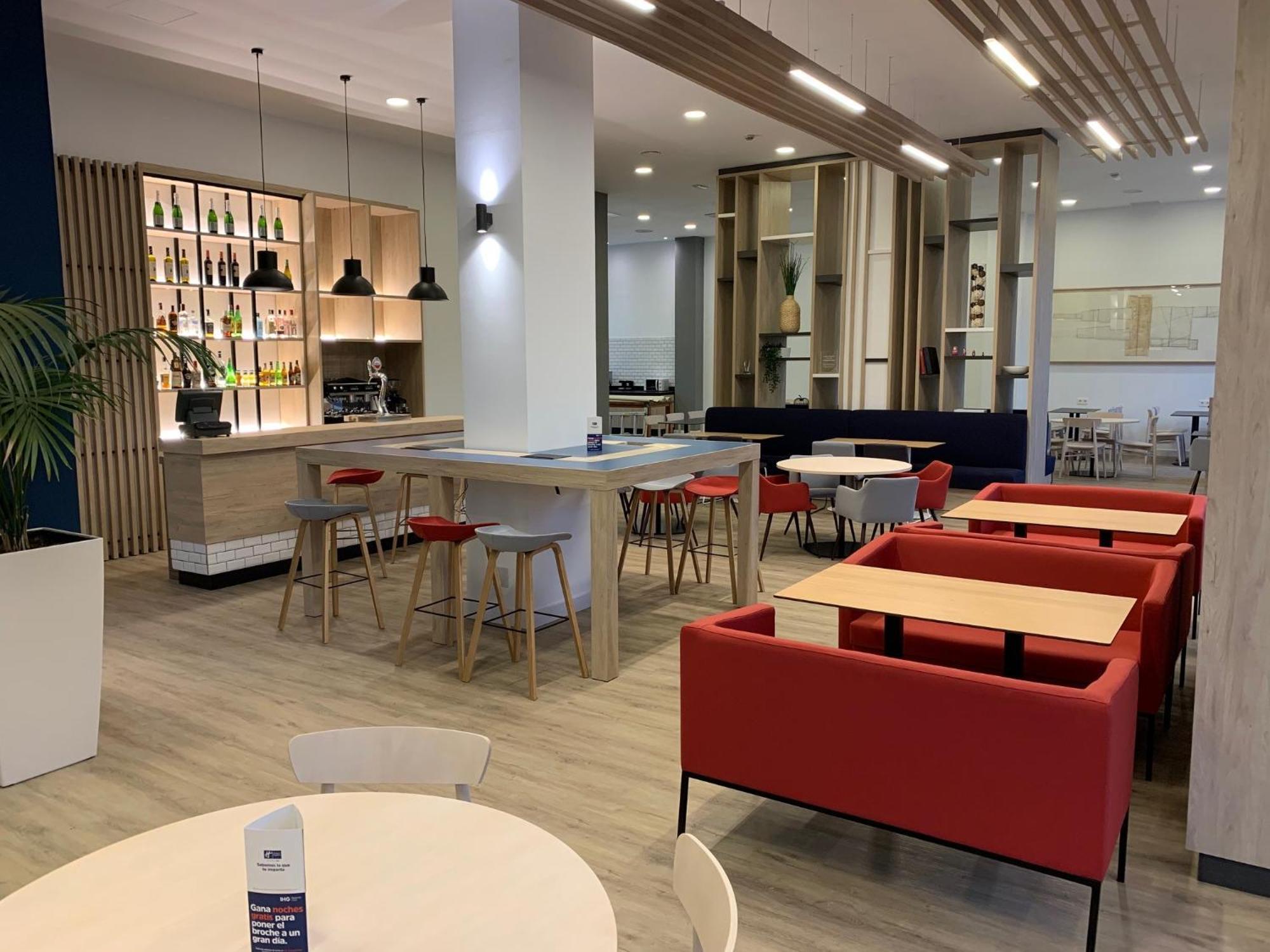 Express Ciudad De Ciencias By Ihg Valencia
