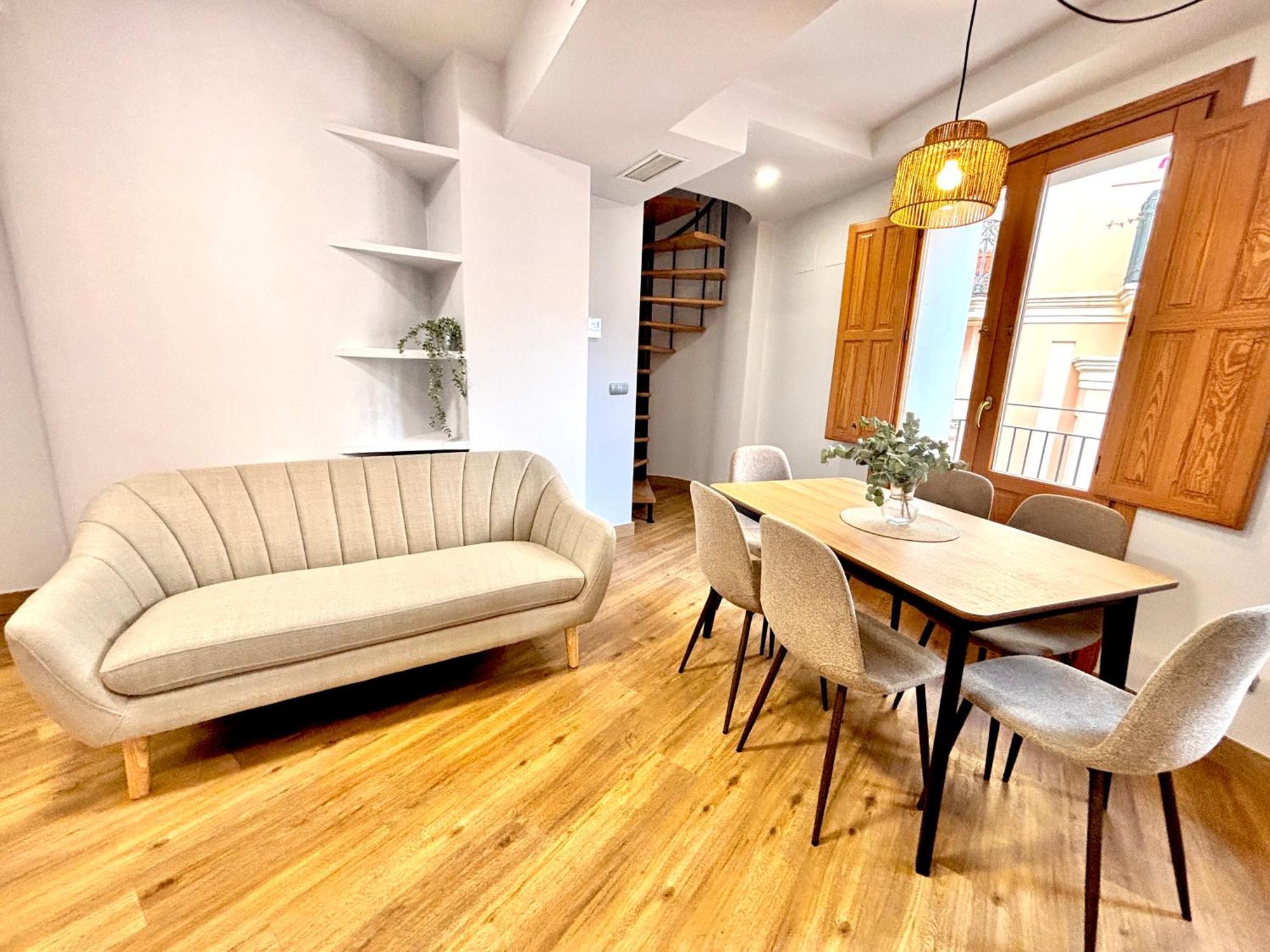 La Lonja De La Seda Apartamento