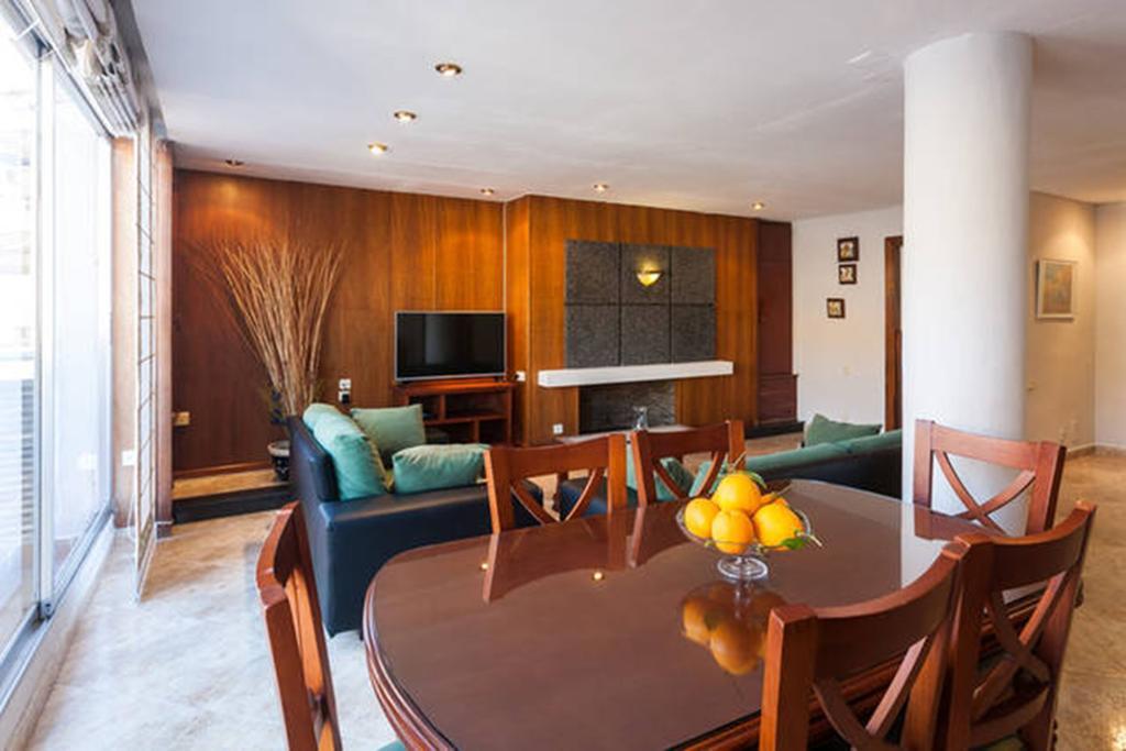 Apartamento Tiziano Mercado Central Apartment *