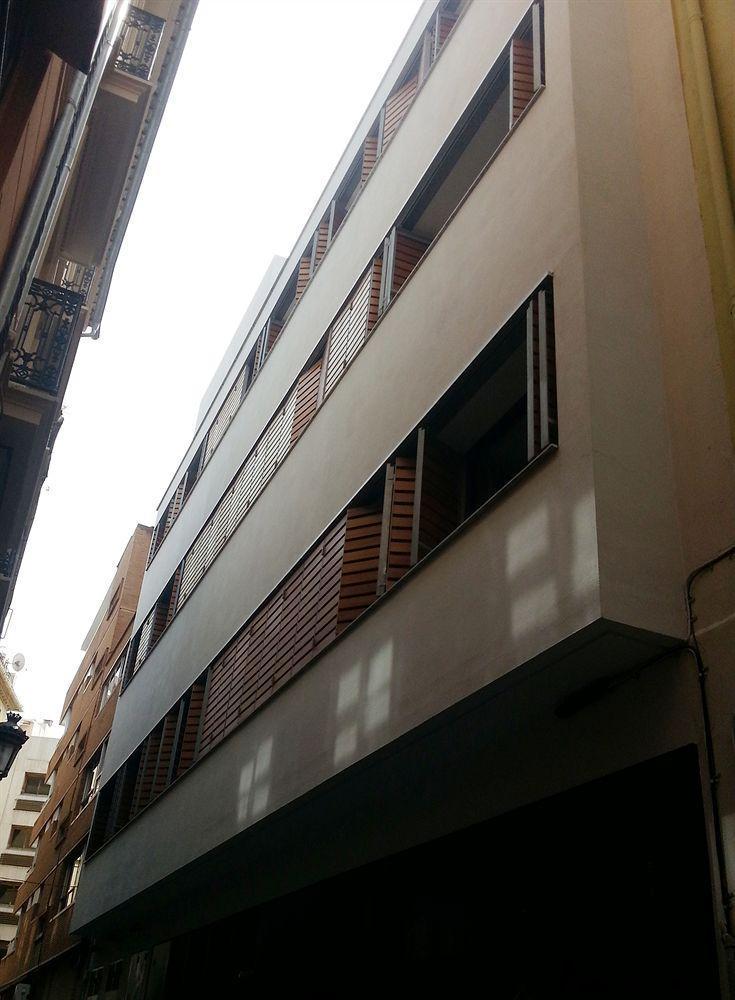Living - Merced * Valencia