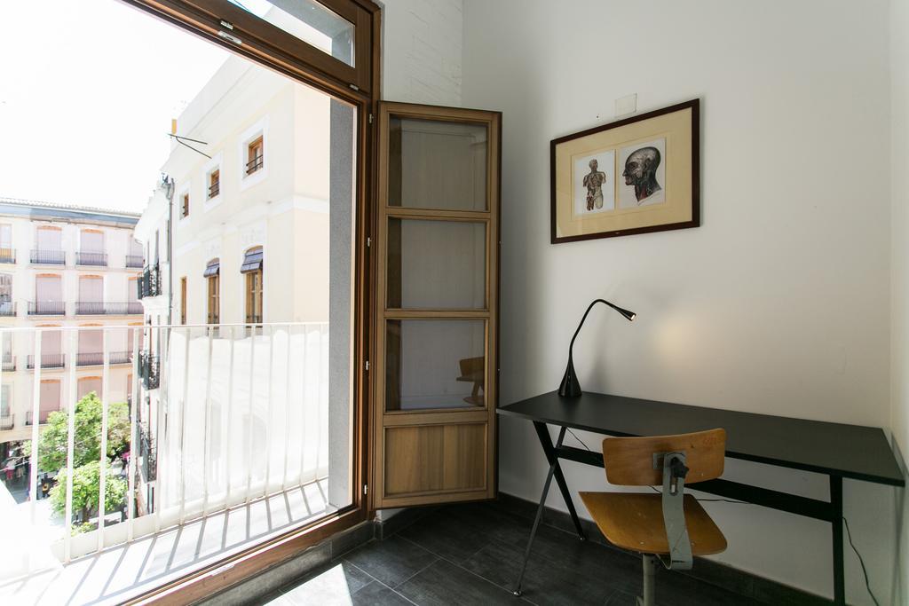 Bubuflats / Mercat Apartment