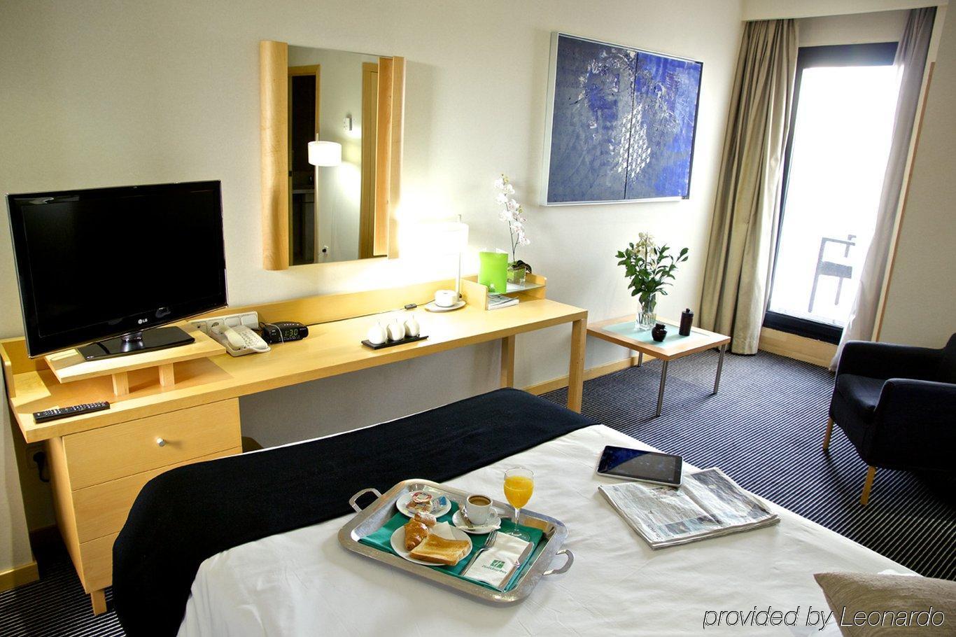 Hotel Alameda Plaza 4*