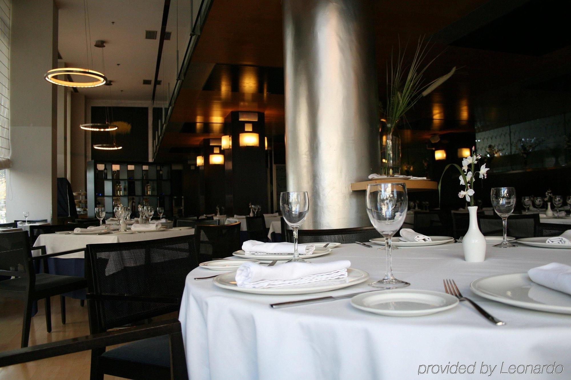 Alameda Plaza Hotel 4*