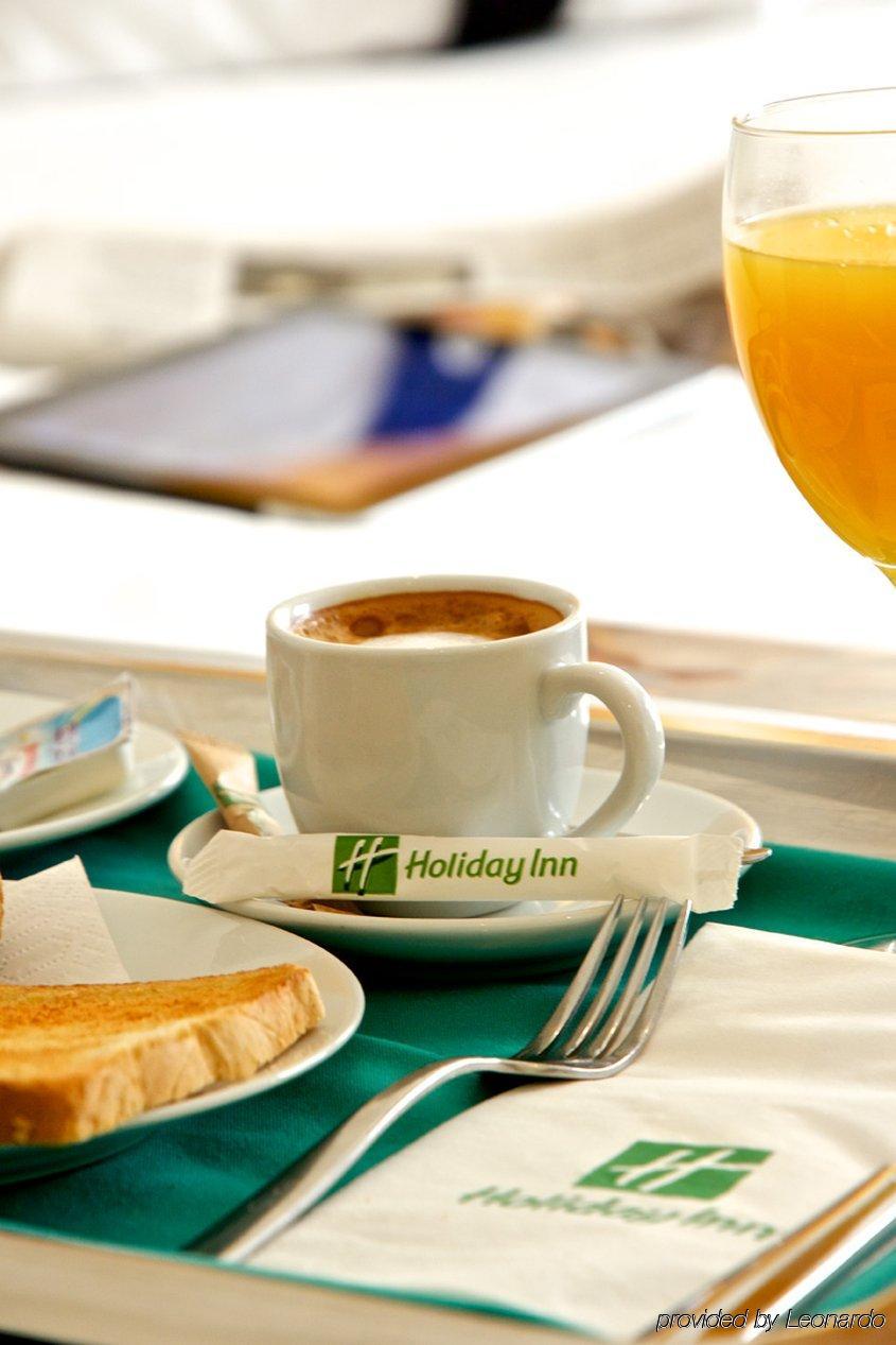 Hotel Alameda Plaza 4*