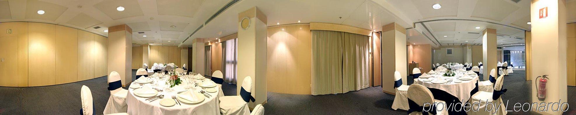 Alameda Plaza 4*