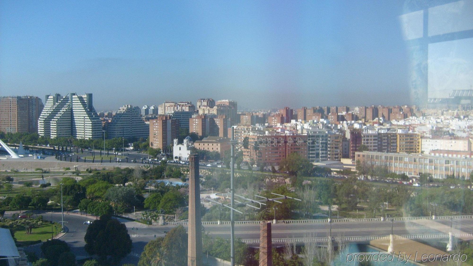 Alameda Plaza 4*