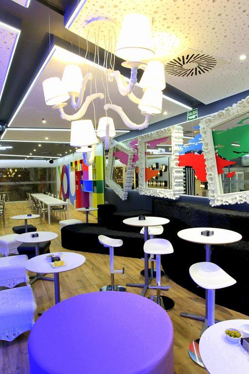 Urban Youth Hostal *