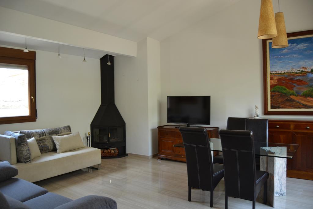 Living Aluders Attic * Valencia
