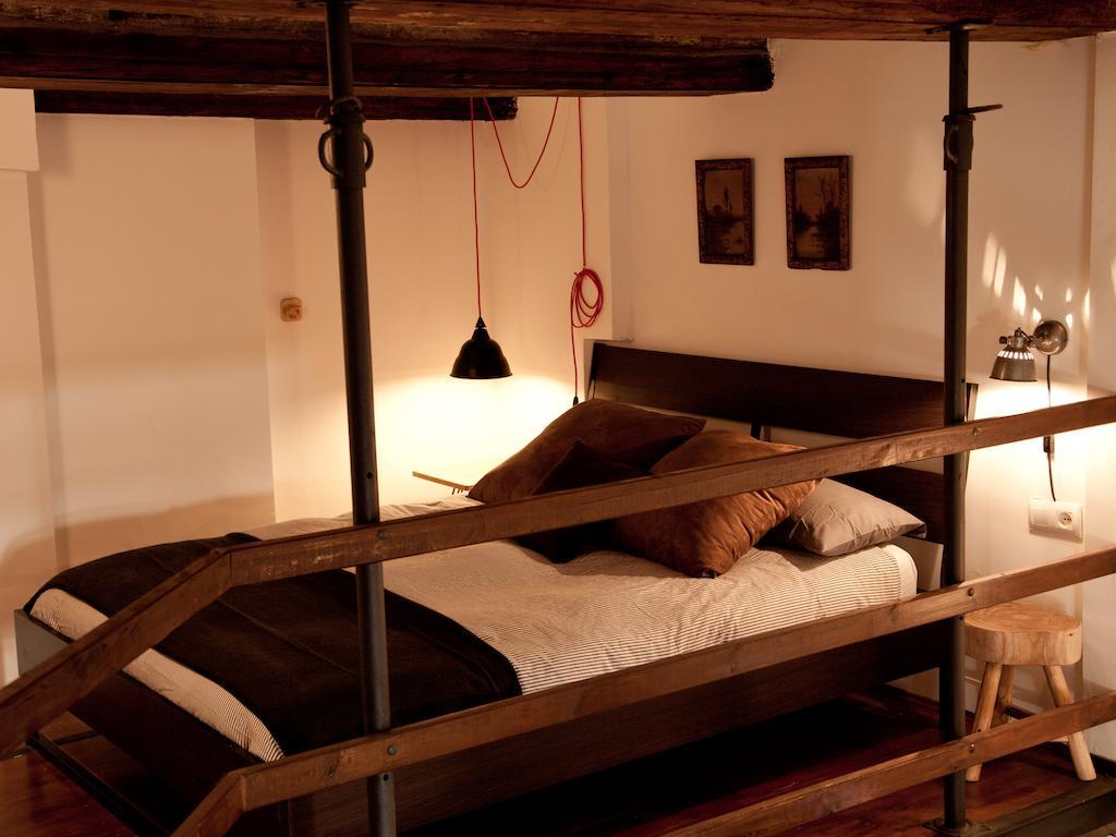 Apartment Bubuflats / Mercat Valencia