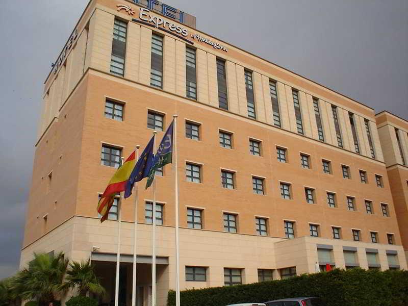 Express Ciudad De Ciencias, An Ihg Hotel