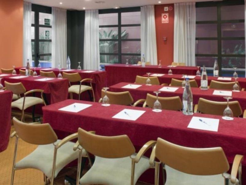 Express Ciudad De Ciencias, An Ihg Hotel