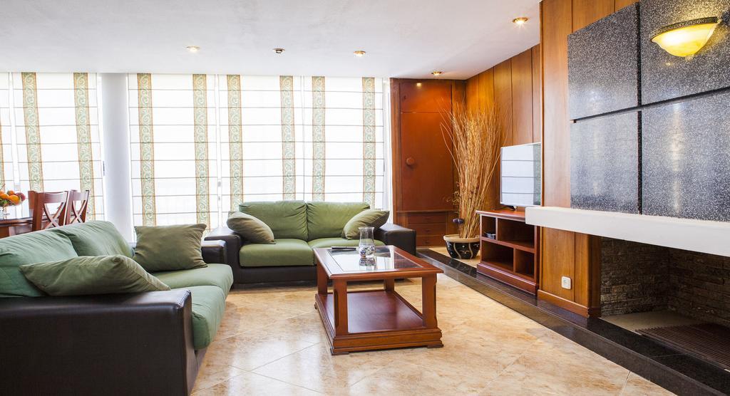 Apartment Apartamento Tiziano Mercado Central *