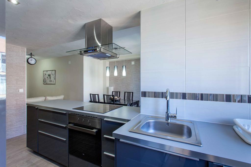Malvarrosa Cavite Apartamento Valencia