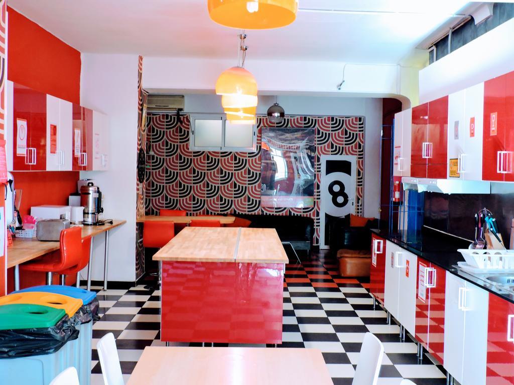 Feetup Backpackers Valencia