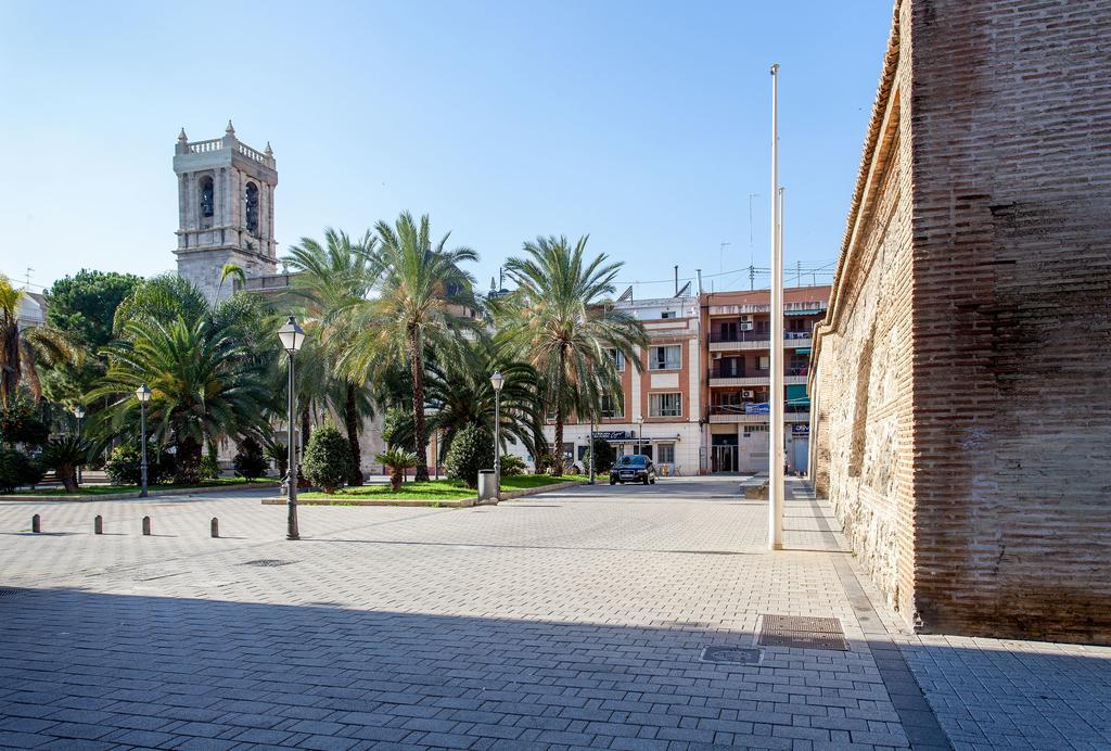 Near The Marina, Apartamento