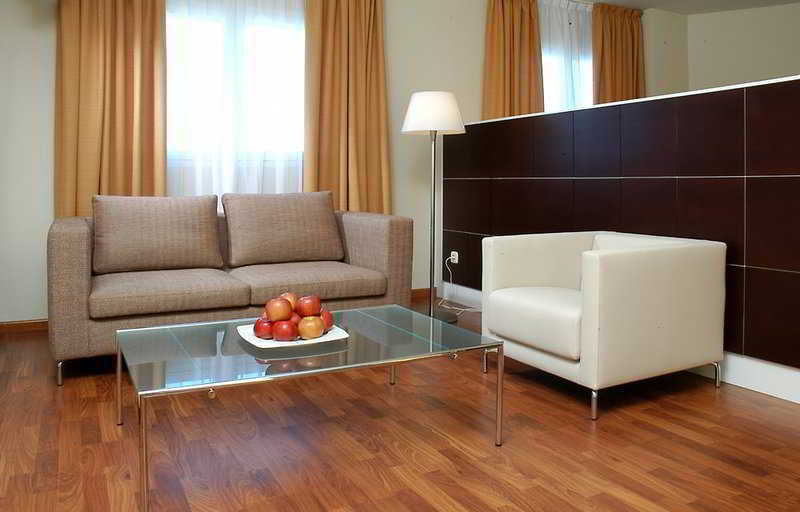 Hotel Port Feria Valencia
