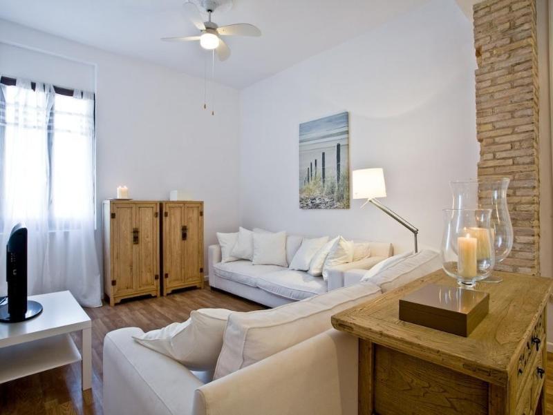 Luxury 2* Valencia
