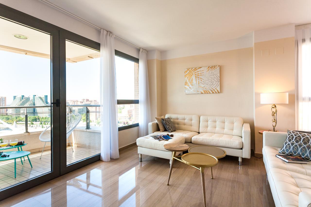 Apartup Opera Views *