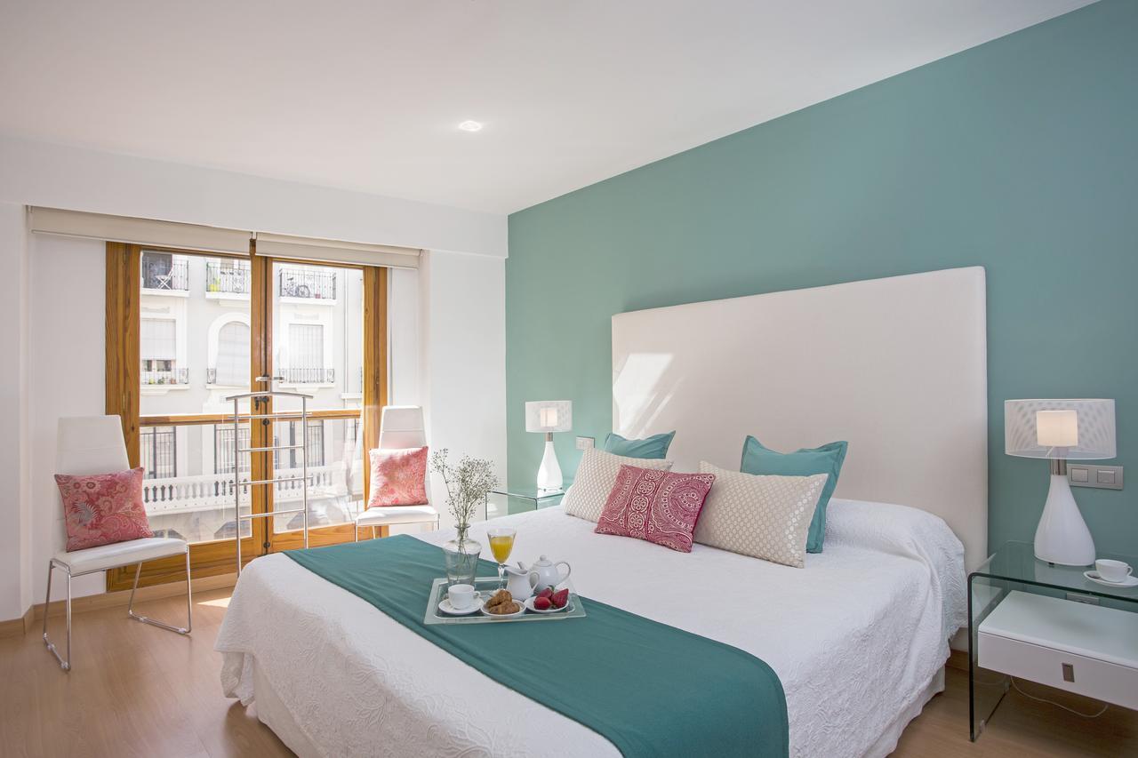 Singular Stays Plaza De La Reina Apartamento