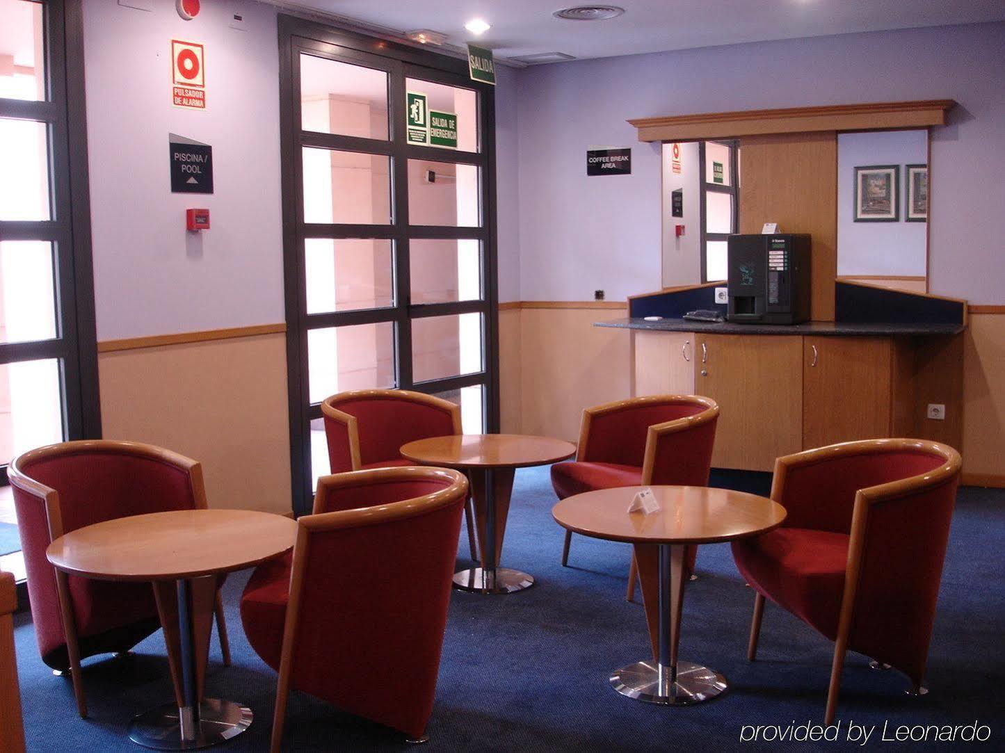Hotel Express Ciudad De Ciencias, An Ihg 3*