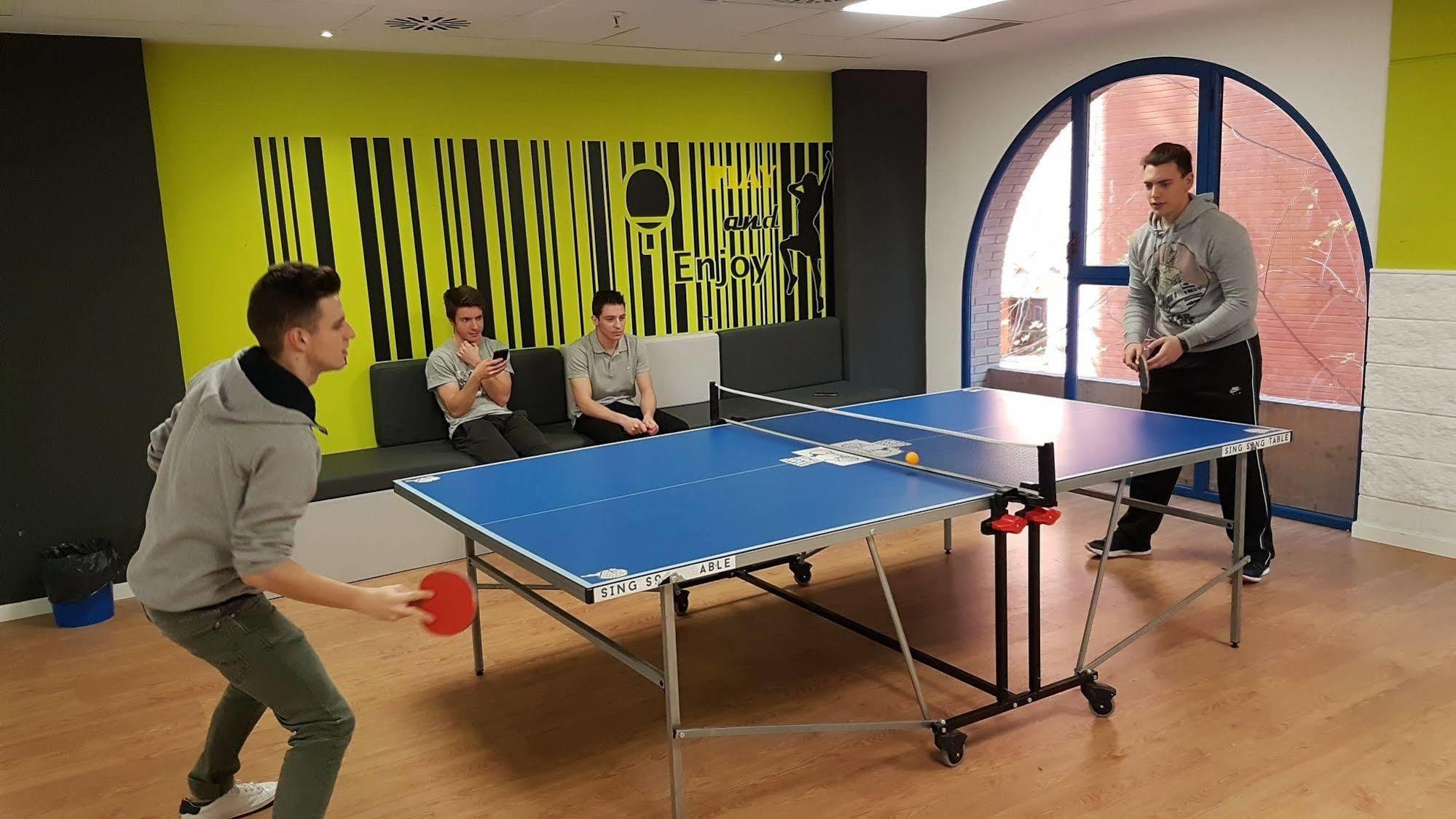 Juvenil Colegio Mayor Galileo Galilei Apartamento