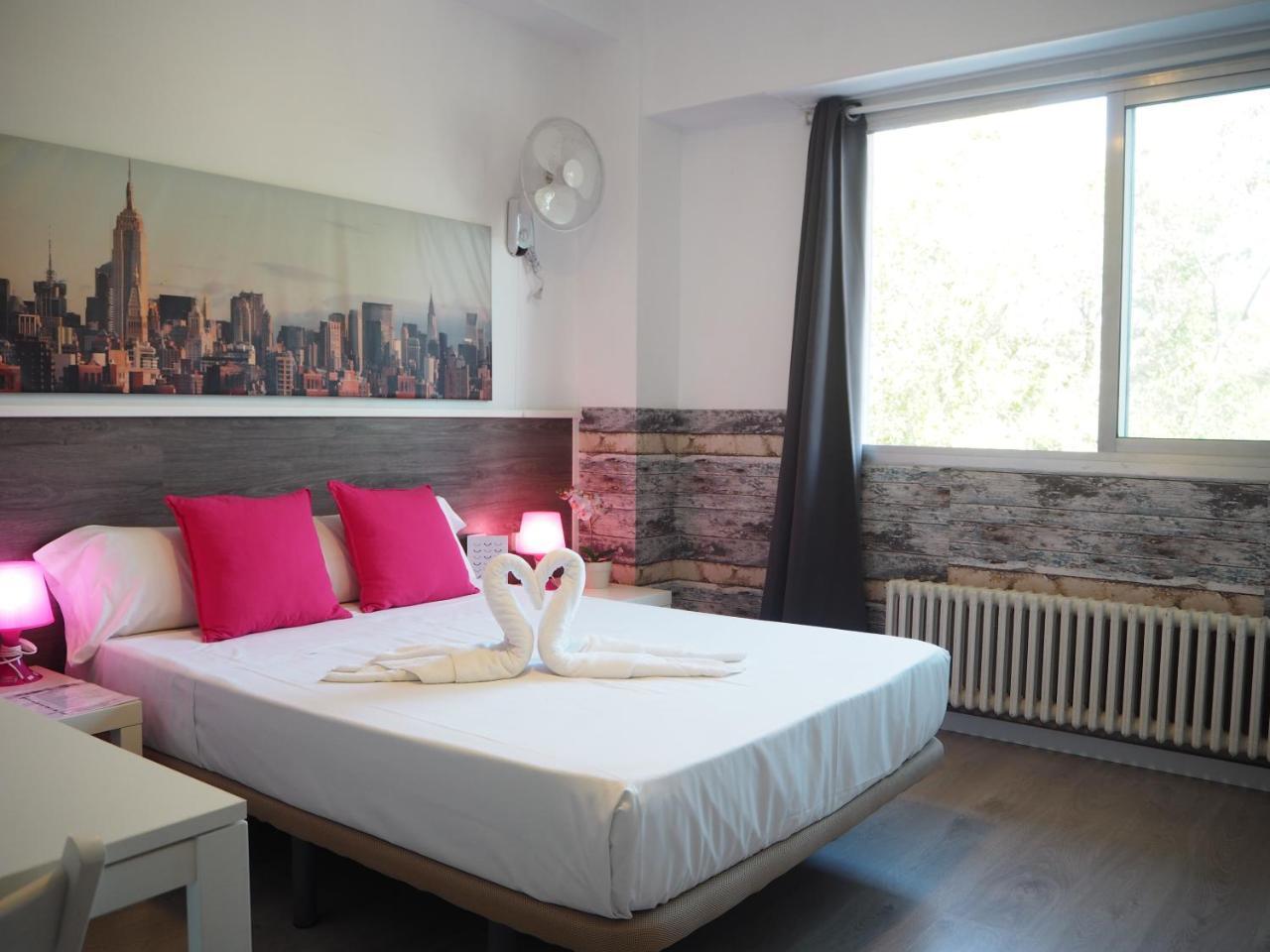 Suits - Adults Only Check In Desde 14 00h Hotel 2*
