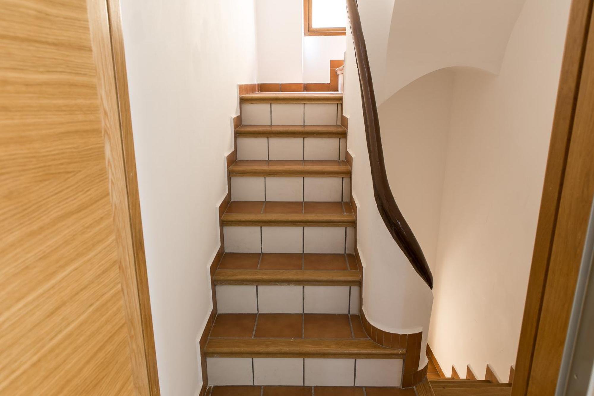 Apartup L' Almoina *
