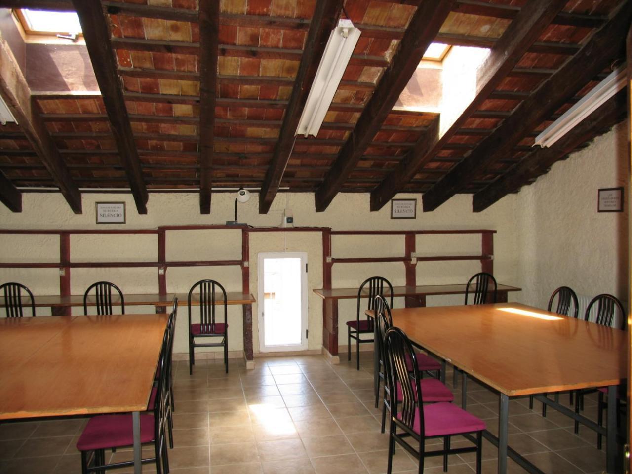 Residencia Universitaria Reuniver Burjassot Inn