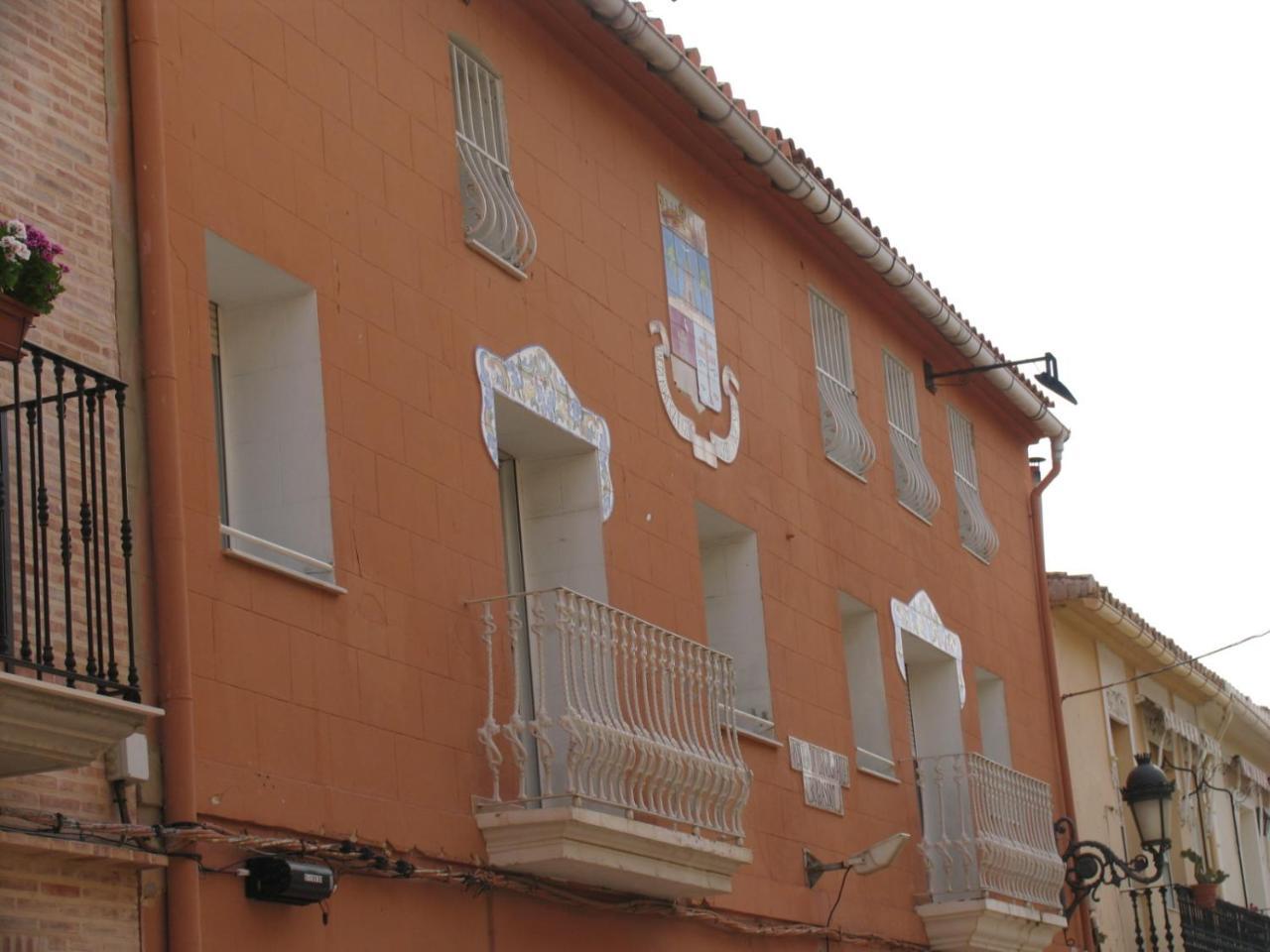Residencia Universitaria Reuniver Burjassot Inn *