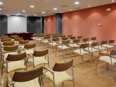Hotel Express Ciudad De Ciencias, An Ihg 3*