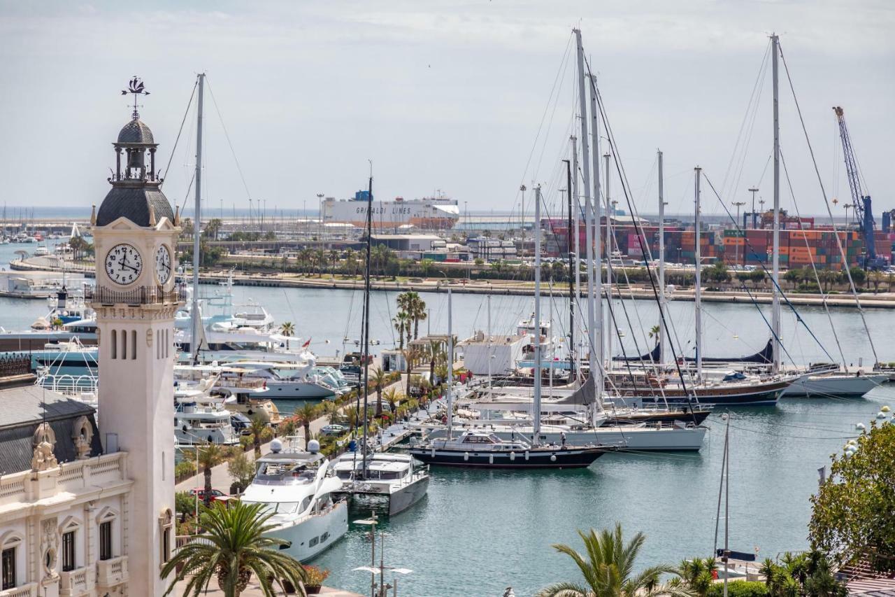Travel Habitat Port Valencia.