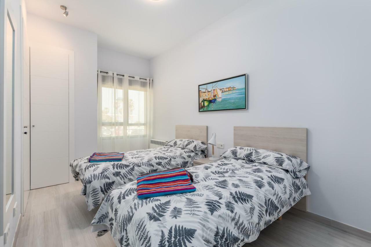 Apartamento Luxury Front With Pool