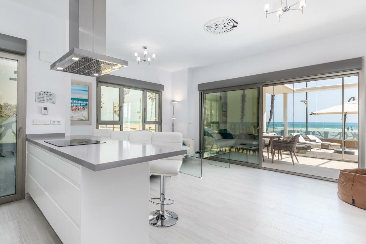 Luxury Front With Pool * Valencia