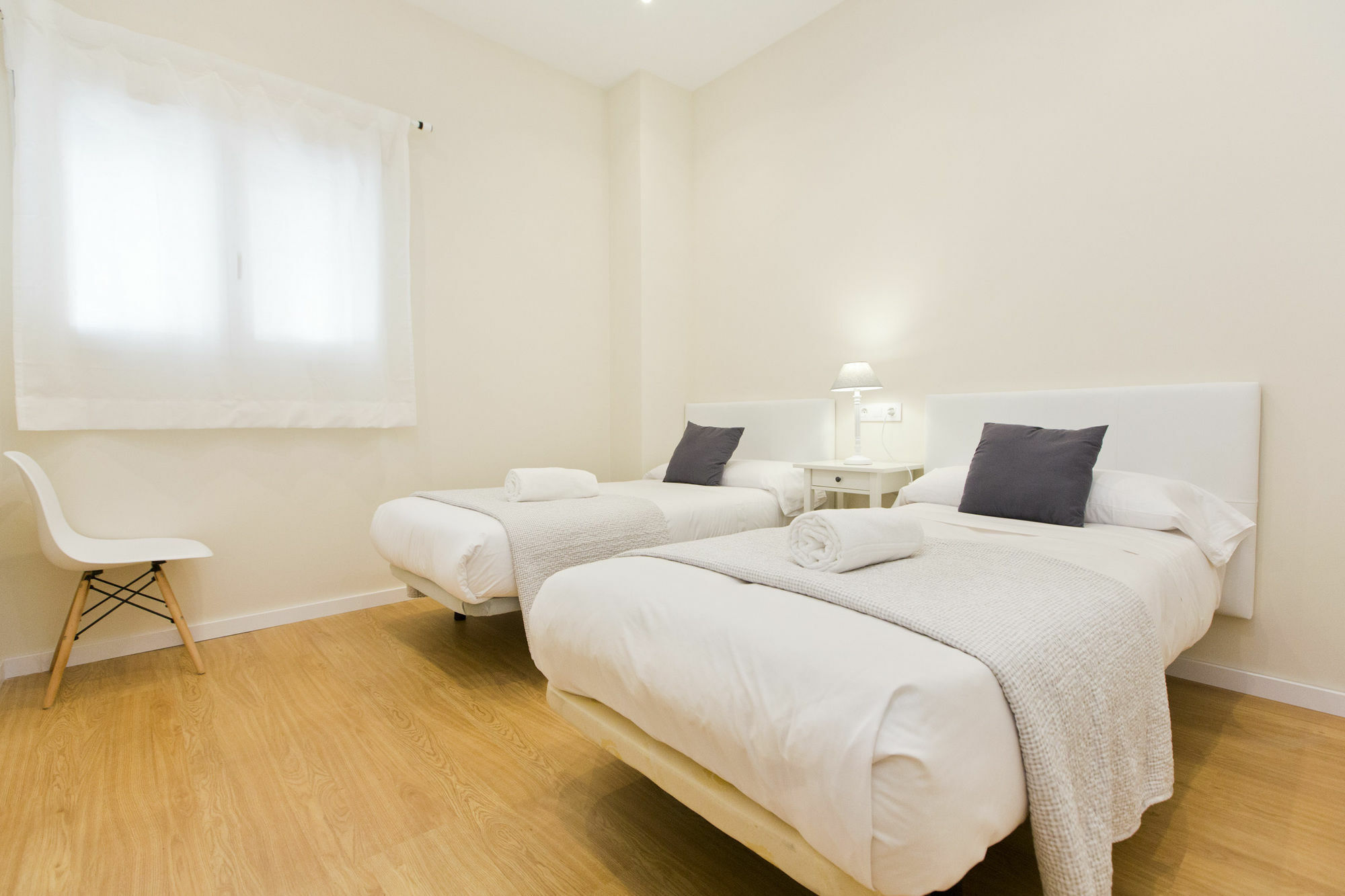 Apartment Total White Valencia