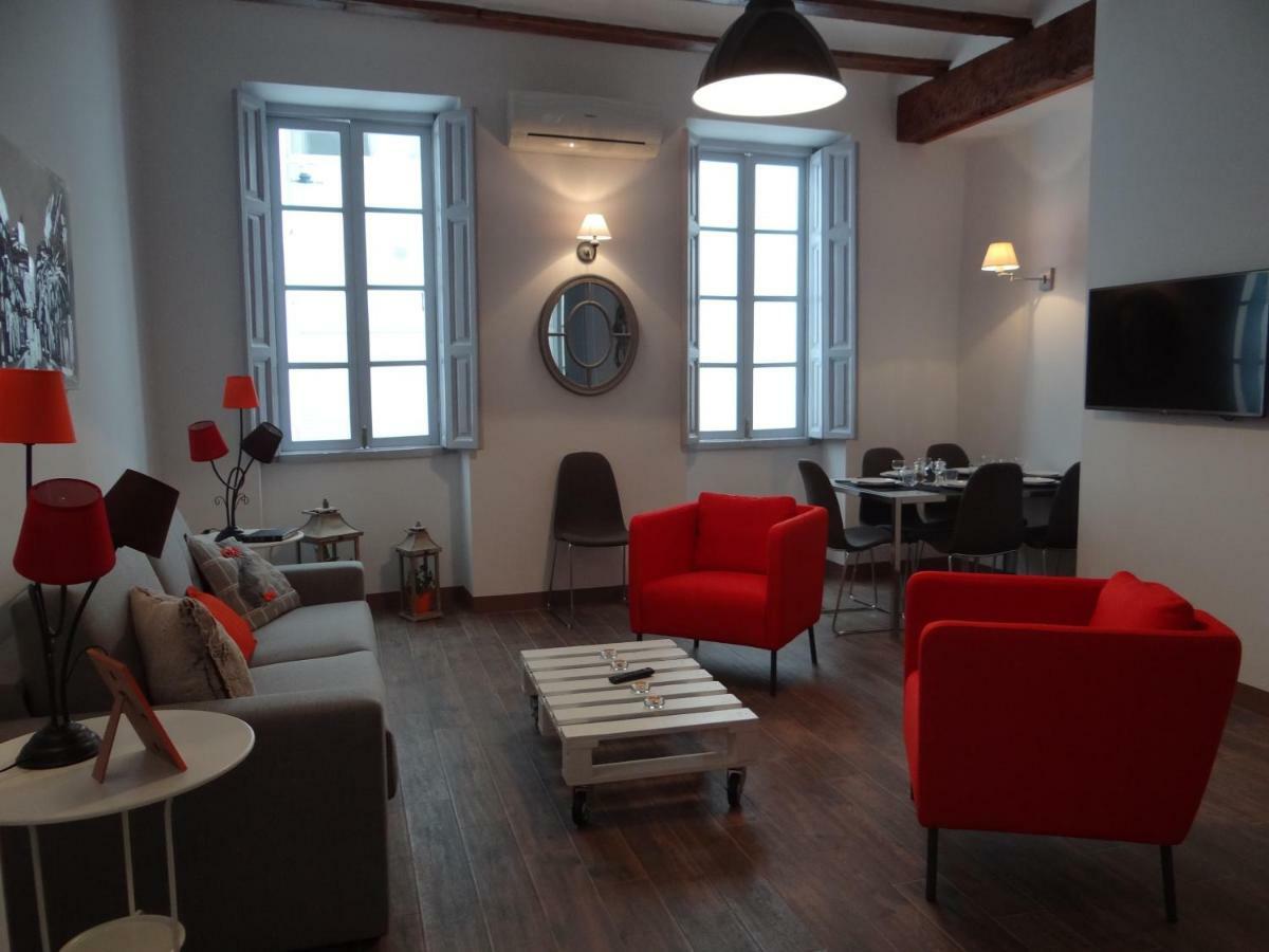 What Else... Apartment
