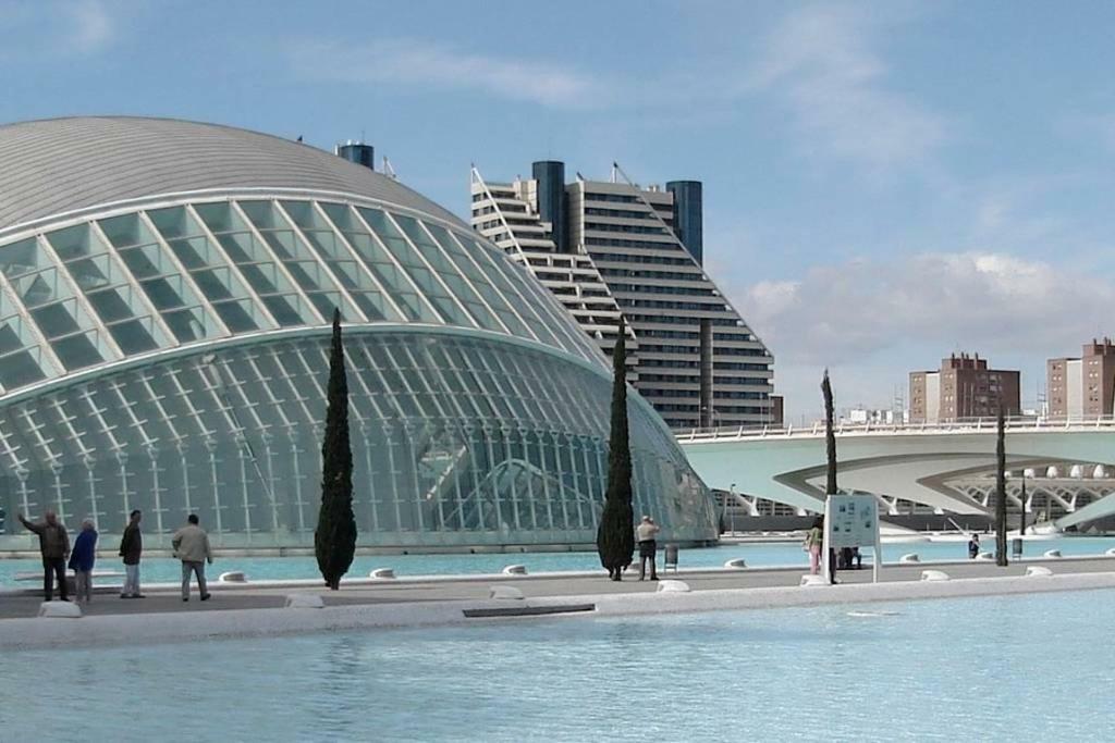 En La Ciudad De Ciencias * Valencia
