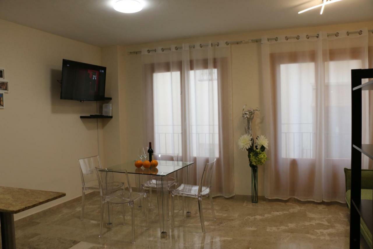 Abate 4 Apartamento *