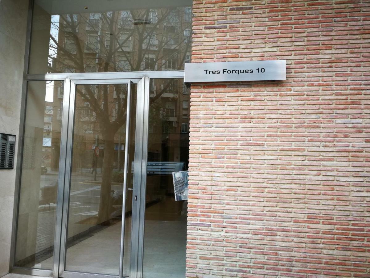 Tres Forques Apartment