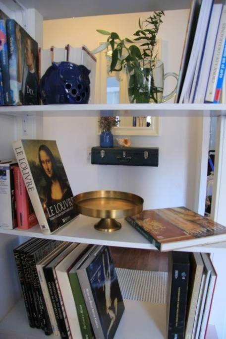 The Blue Sea Apartment *
