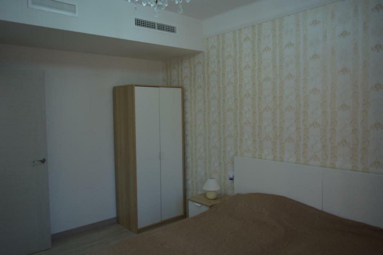 Arenas 2 Apartament