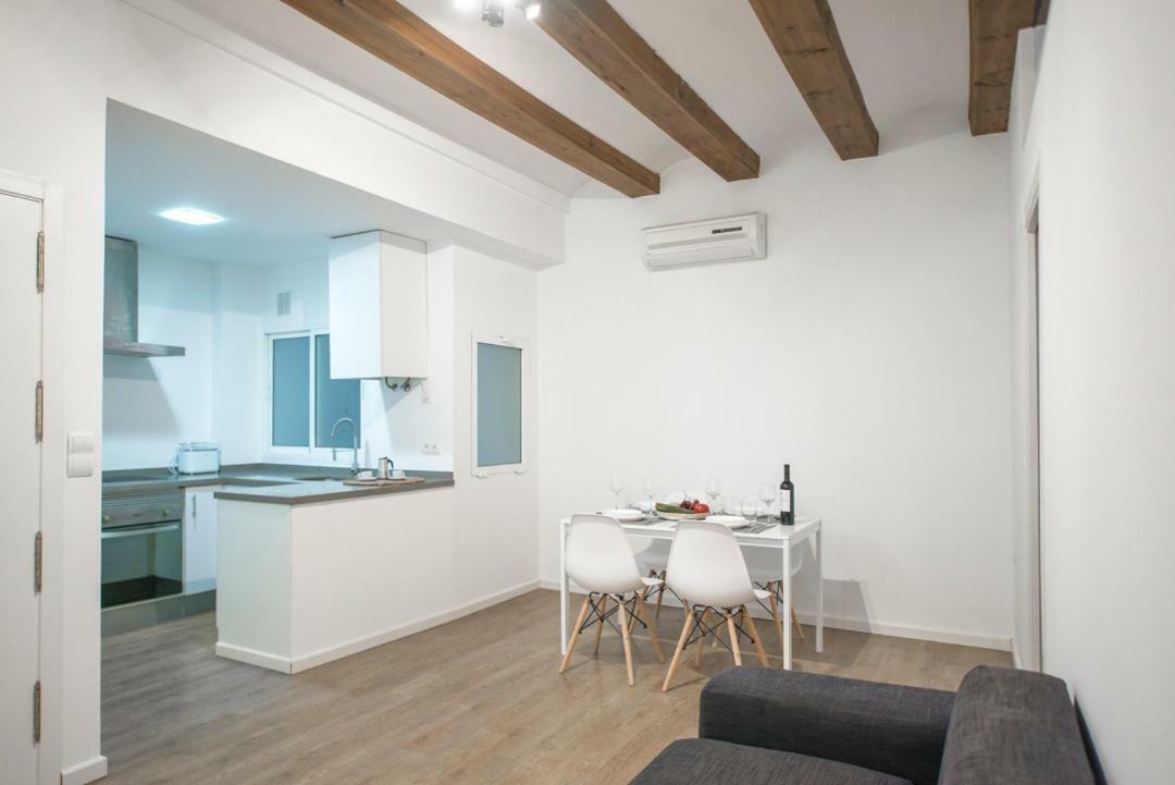 Ambrosio Flats - El Mercat