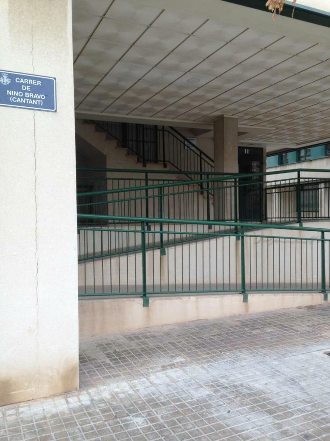 En La Ciudad De Ciencias * Valencia