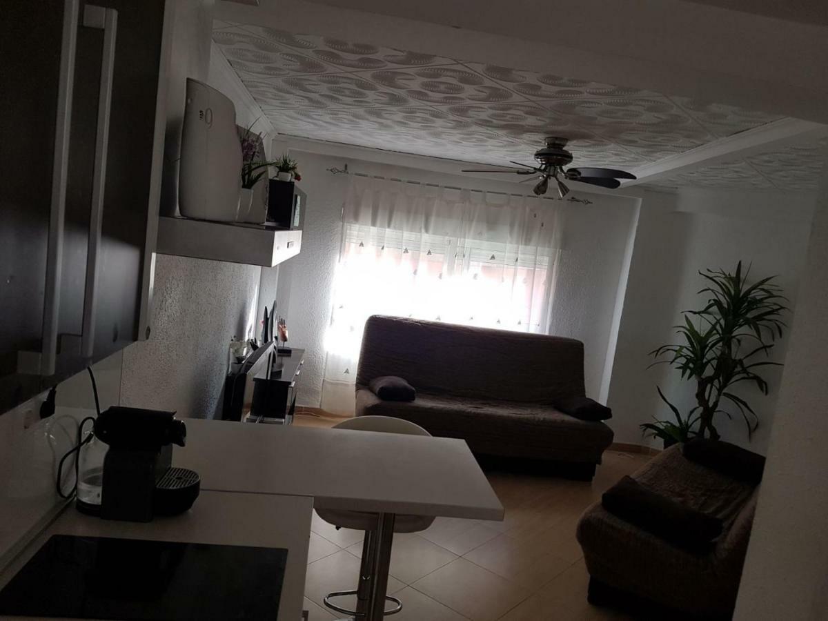 Alojo Patraix Apartment *