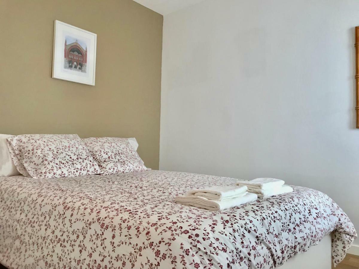 Warhol Apartment. Free Wifi 5g.