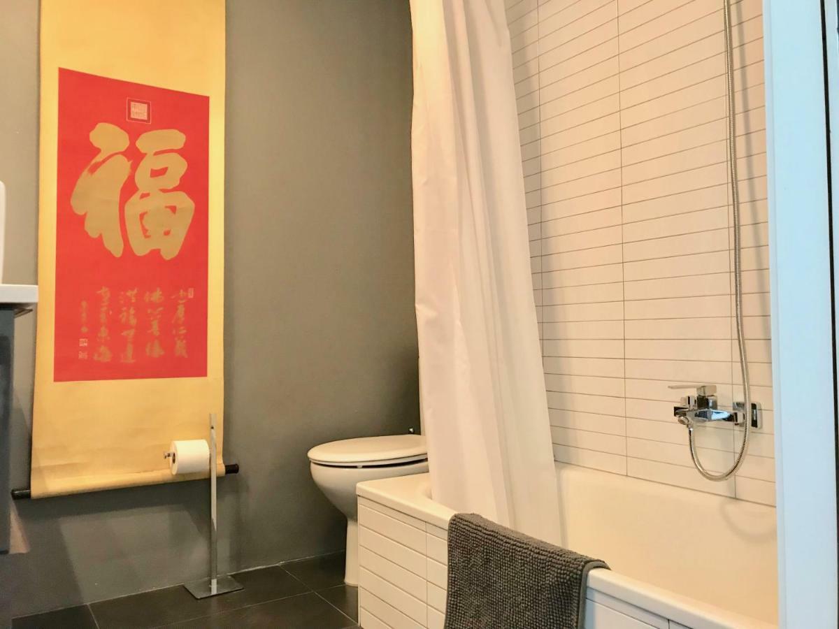 Apartment Warhol Apartment. Free Wifi 5g.