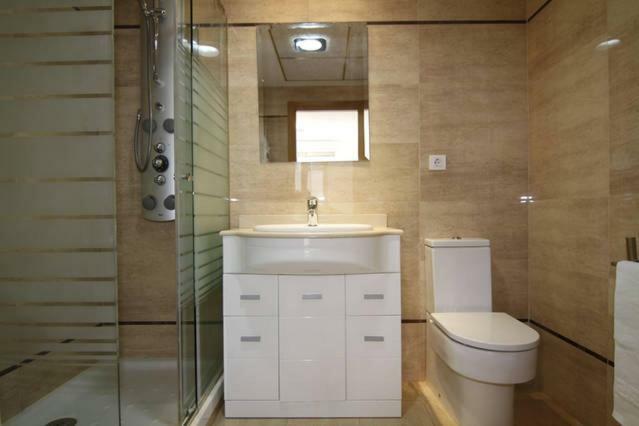 Apartament-primera Linea Playa Patacona Apartamento *