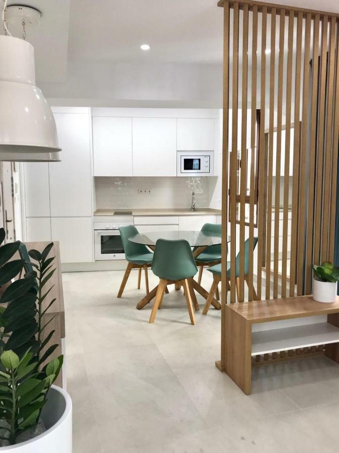 Joseph , Luminoso, Bonito Y Muy Céntrico Apartamento Valencia